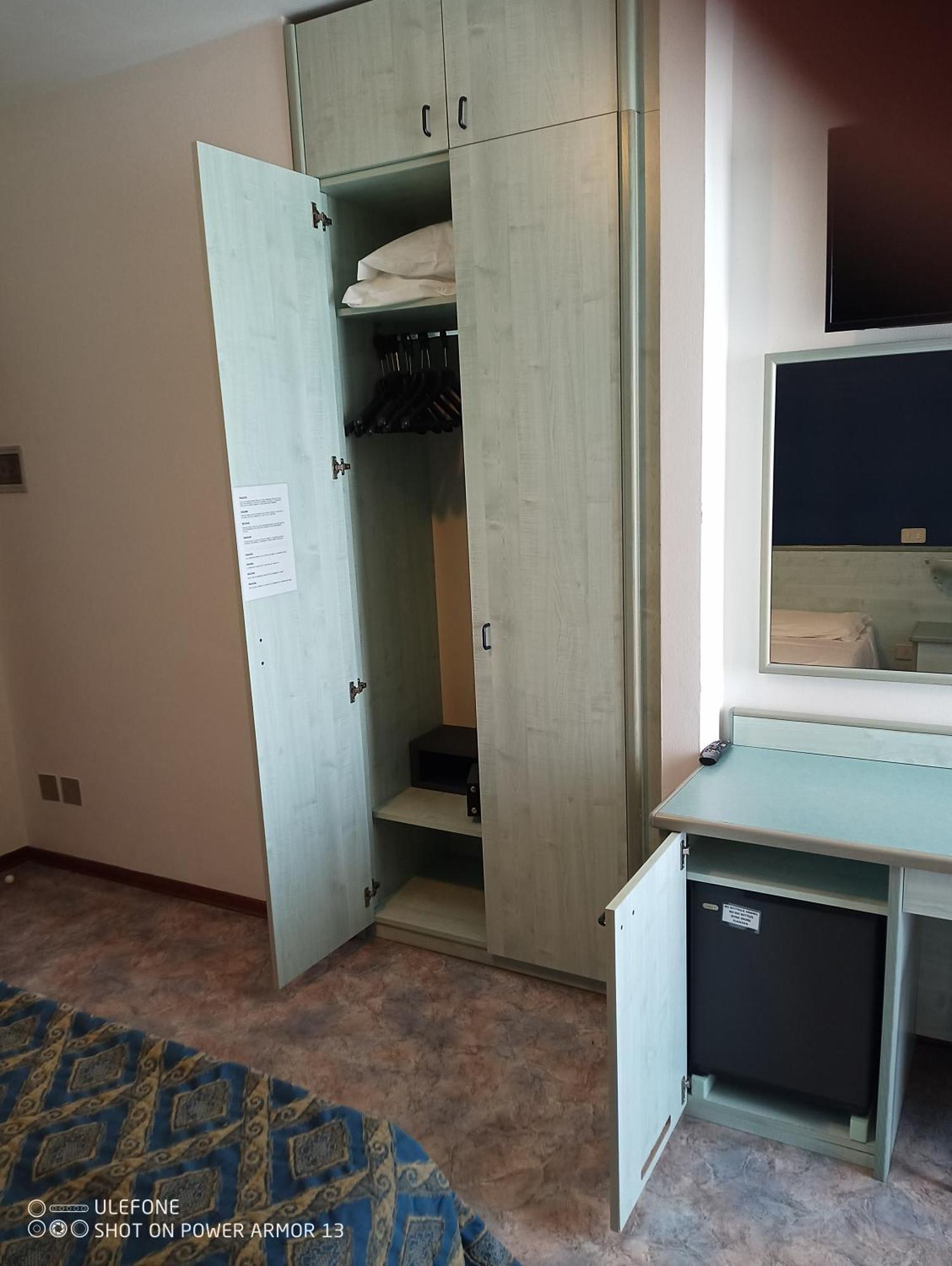 Hotel Firenze ビビオーネ エクステリア 写真