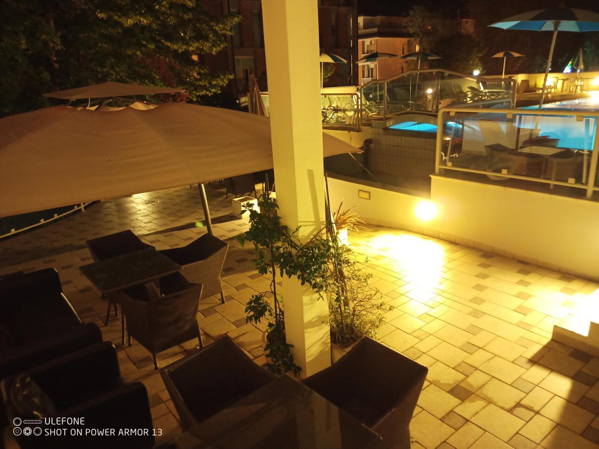 Hotel Firenze ビビオーネ エクステリア 写真
